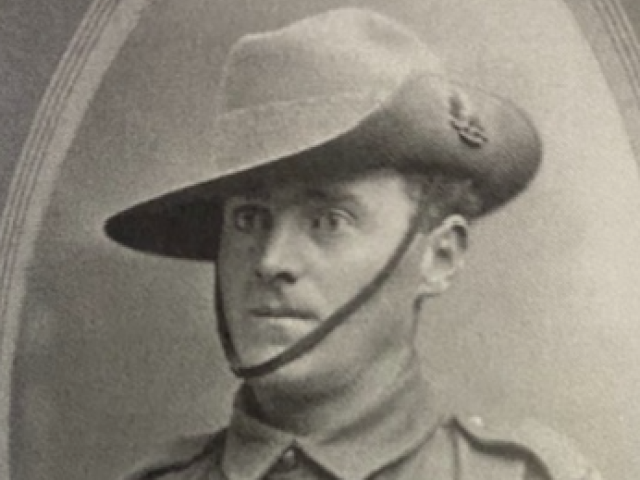 3884 Private Francis Herbert Nield, 6th Australian Infantry Battalion	