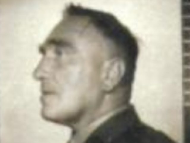 Alf Barber 1939-45 Enlistment photo