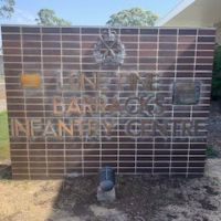 Lone Pine Barracks