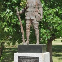 A Digger of the First World War Sculpture