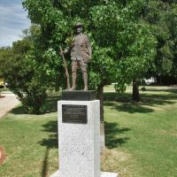 A Digger of the First World War Sculpture