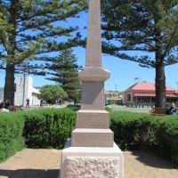 Obelisk from the sea side