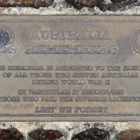 Right Plaque