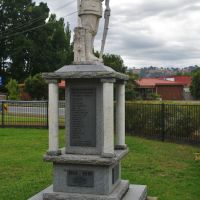 Grahamstown & Shephardstown War Memorial, Adelong