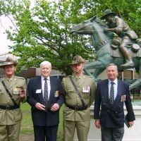 Unveiling ceremony October 2014.   Right: representatives of 4/19th Prince of Wales Light Horse with Flight Lieutenant Mike Garnett RAAF rtd. (2nd from left) who organised the statue.