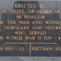 Mortlake War Memorial 