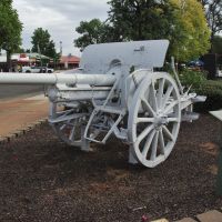 Parkes War Memorial Cenotaph Cannon, Cooke Park