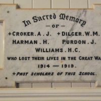 Childers School Honour Rolls, within Childers RSL