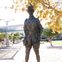 Commemorative Statue of Captain Hugo Throssell VC - Avon Street Mall, Northam WA