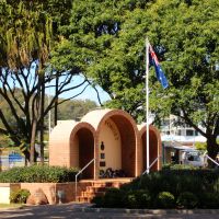 Burleigh Heads War Memorial 