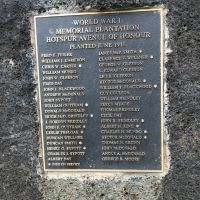 Brass plaque mounted on a large rock, World War 1 memorial Hotspur, Victoria