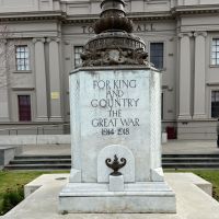 Geelong West War Monument