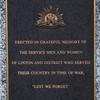 Plaque 1