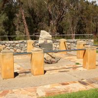 Prisoners of War Memorial and 2/4th Australian Machine Gun Battalion 8th Division AIF Memorial and Plaque