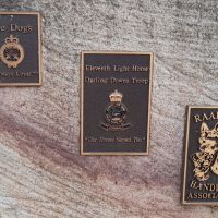 Plaques, 09/12/2023