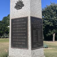 Plaques on Avenel Memorial