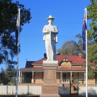 Tarlee War Memorial