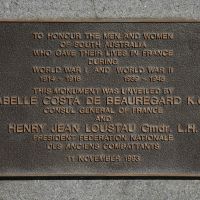 The dedication and unveiling plaque.
