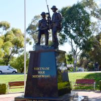 South Vietnamese and Australian infantrymen stand atop the Memorial