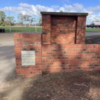 Anakie Memorial Gates