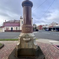 Memorial as utility - drinking fountain