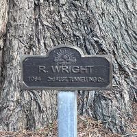 Memorial plaque - Wright