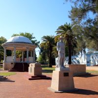 Kingaroy Memorial Park Soldiers Memorial Statue with Commemorative Rotunda and Remembrance Stones in the Background