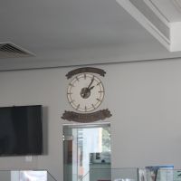 Clock located in the foyer of the building (23/09/2024)