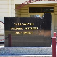 The reverse of the Memorial commemorates the Soldier Settlers who came to the area after the Second World War