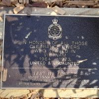 Plaque (18/04/2025)