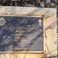 Plaque (18/04/2025)