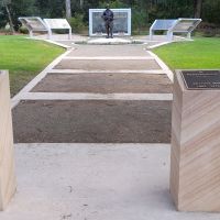 Memorial (18/04/2025)