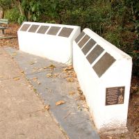Kingscliff War Memorial Walkway and Commemorative Walls with Mounted Plaques