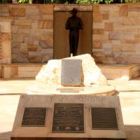 Currumbin Palm Beach RSL Cenotaph and, Dedication and commemorative Plaques