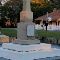 South West Rocks Cenotaph with Maritime Museum in the Background