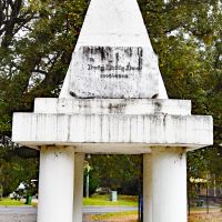 Duty Nobly Done 1914-1918".   is an expression of high praise and gratitude  soldiers fulfilled their obligations to their country with honor, And courage.