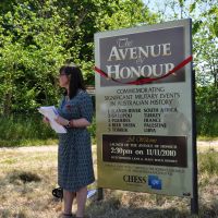 Joanne  Duncan (Labor MP) opening of Avenue of Honour - 11/11/2010 