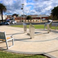 Leeton Anzac Memorial Columns and Bench Seats
