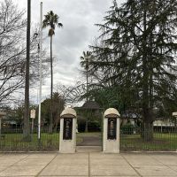 Yakandandah Memorial Gates