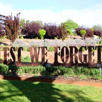 Murray Bridge All Conflicts War Memorial World War I "Lest We Forget" Silhouettes
