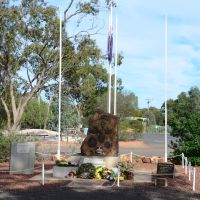 Lightning Ridge War Memorial
